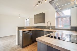 Photo 33- click for photo gallery